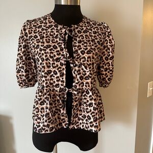 Leopard top